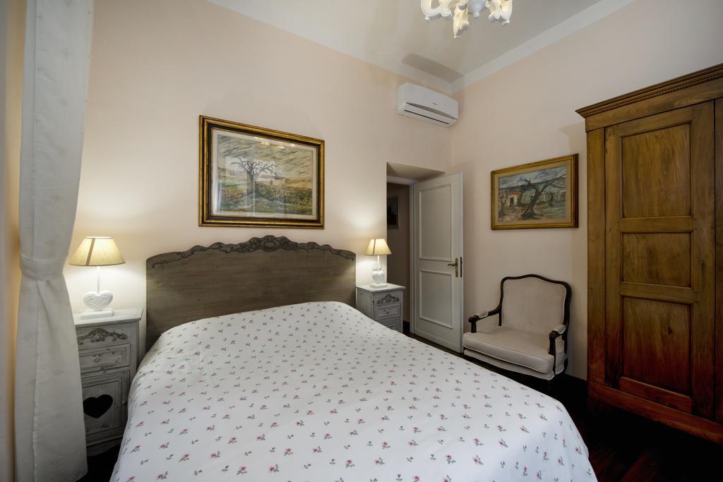 Fontana De Trevi Apartment ローマ 部屋 写真