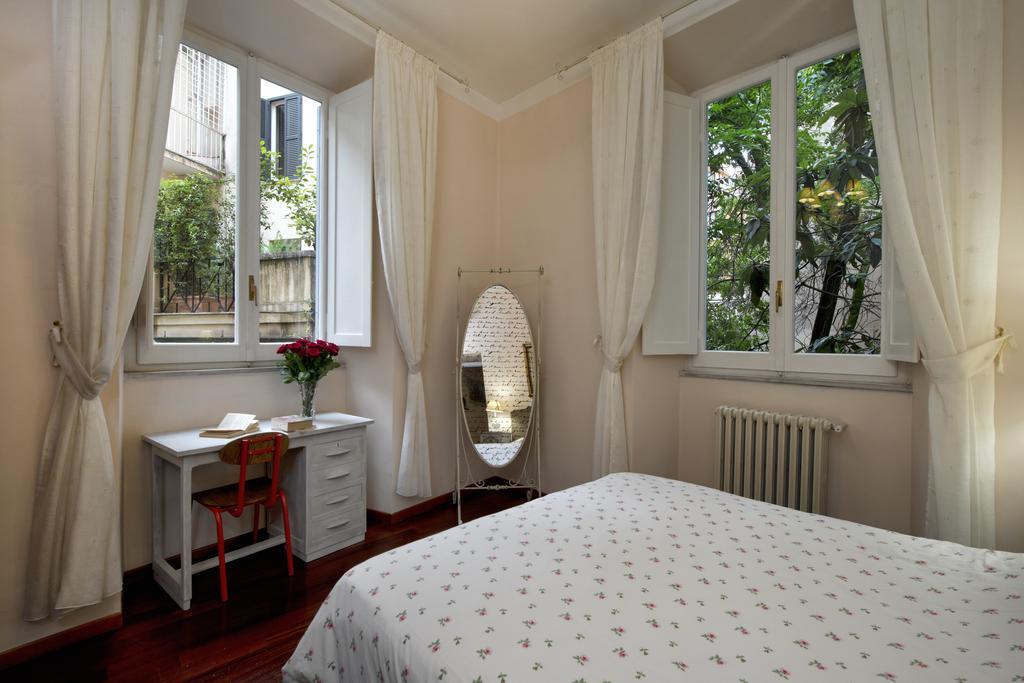 Fontana De Trevi Apartment ローマ 部屋 写真