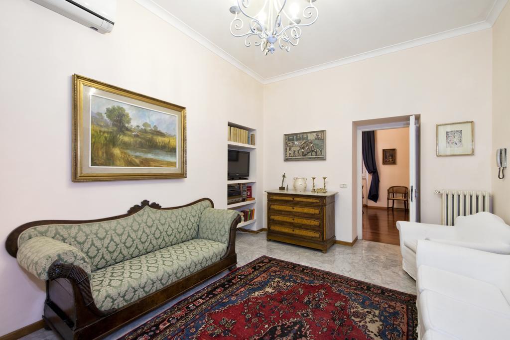 Fontana De Trevi Apartment ローマ 部屋 写真